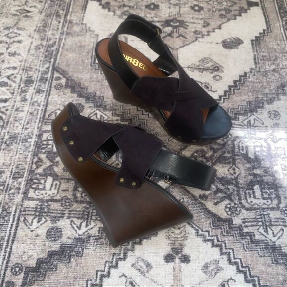 Black Platform Summer Heel with a Thick Suede Adjustable Strap *NEW* - Picture 4 of 10